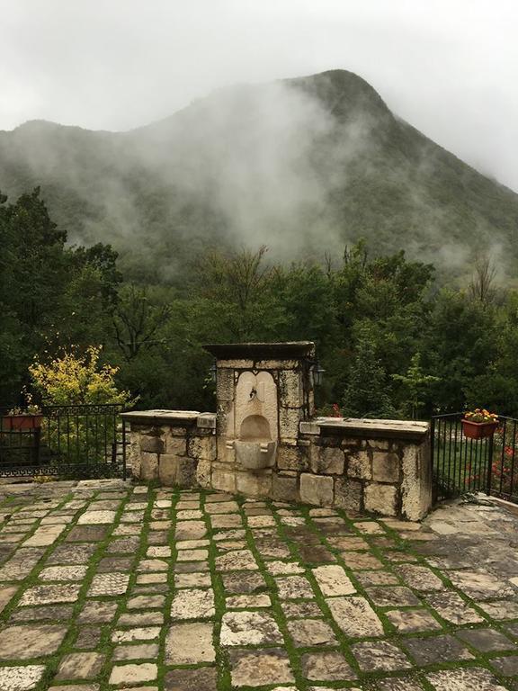 Country House Casale Kolidur Guardiaregia Exterior foto